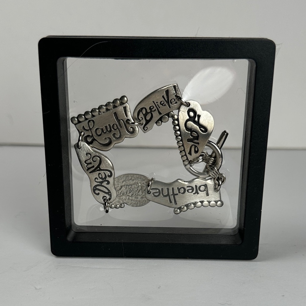 Marcie USA Pewter Affirmation Charm Bracelet Faith Love Believe Toggle Y2K